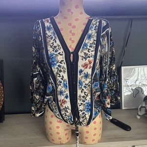 Daytrip Floral V-Neck Blouse - Blue, Black, and White